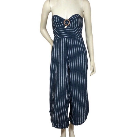 Altar'd State Pants - Alter’d State sleeveless romper size small